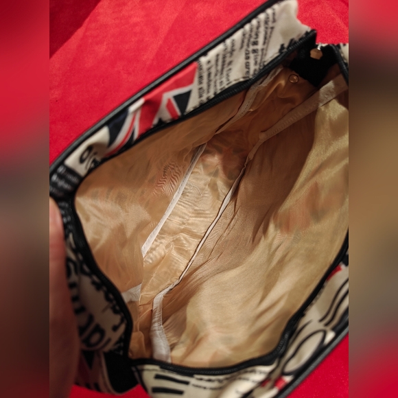 Hurry! Store Close Next Week!! Vintage Shoulder bag - Picture 5 of 8